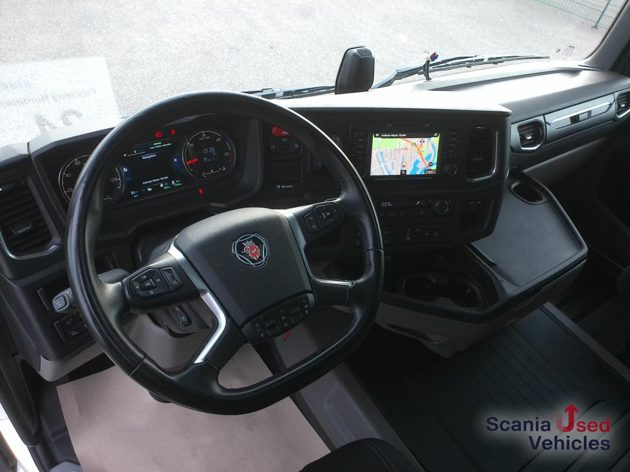 SCANIA R 460 A4x2NA - Tractor unit: picture 2 SCANIA R 460 A4x2NA - Tractor unit: picture 2