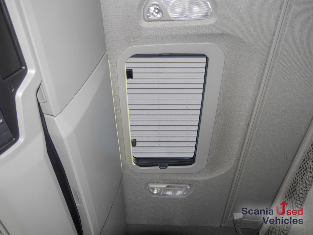 SCANIA R 460 A4x2NA - SUPER - - Tractor unit: picture 2 SCANIA R 460 A4x2NA - SUPER - - Tractor unit: picture 2