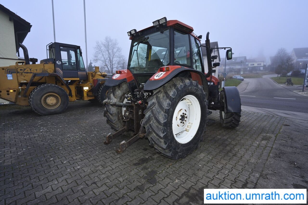 NEW HOLLAND M 100 4x4 - Farm tractor: picture 5 NEW HOLLAND M 100 4x4 - Farm tractor: picture 5