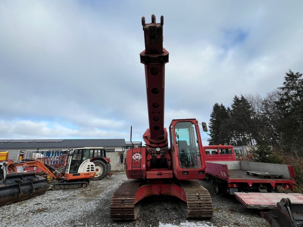 EWK TR 2212 Teleskopbagger EWK TR 2212 Teleskopbagger - Crawler excavator: picture 3 EWK TR 2212 Teleskopbagger EWK TR 2212 Teleskopbagger - Crawler excavator: picture 3