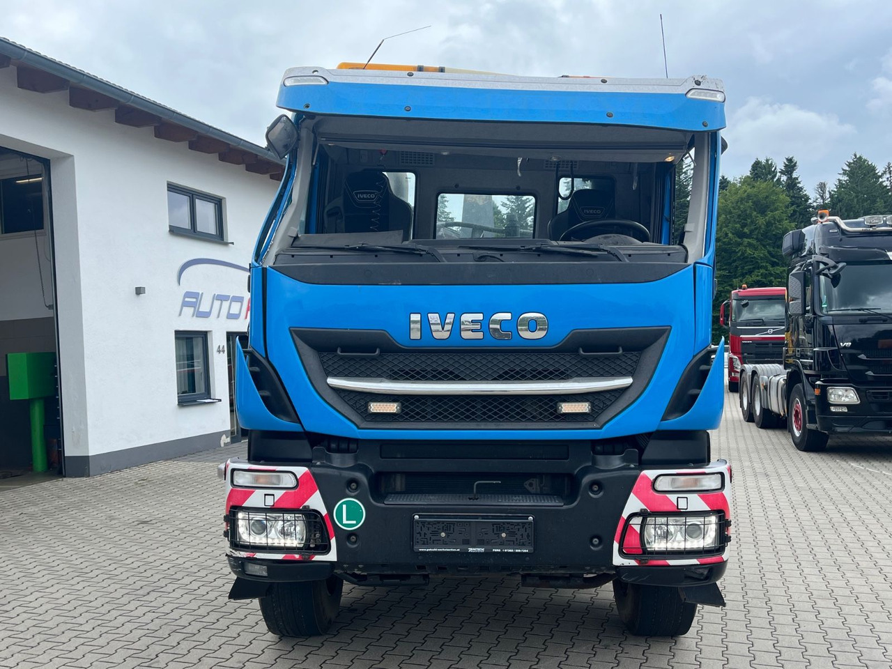 Iveco 480 Starlis X-Way - Hook lift truck: picture 4 Iveco 480 Starlis X-Way - Hook lift truck: picture 4