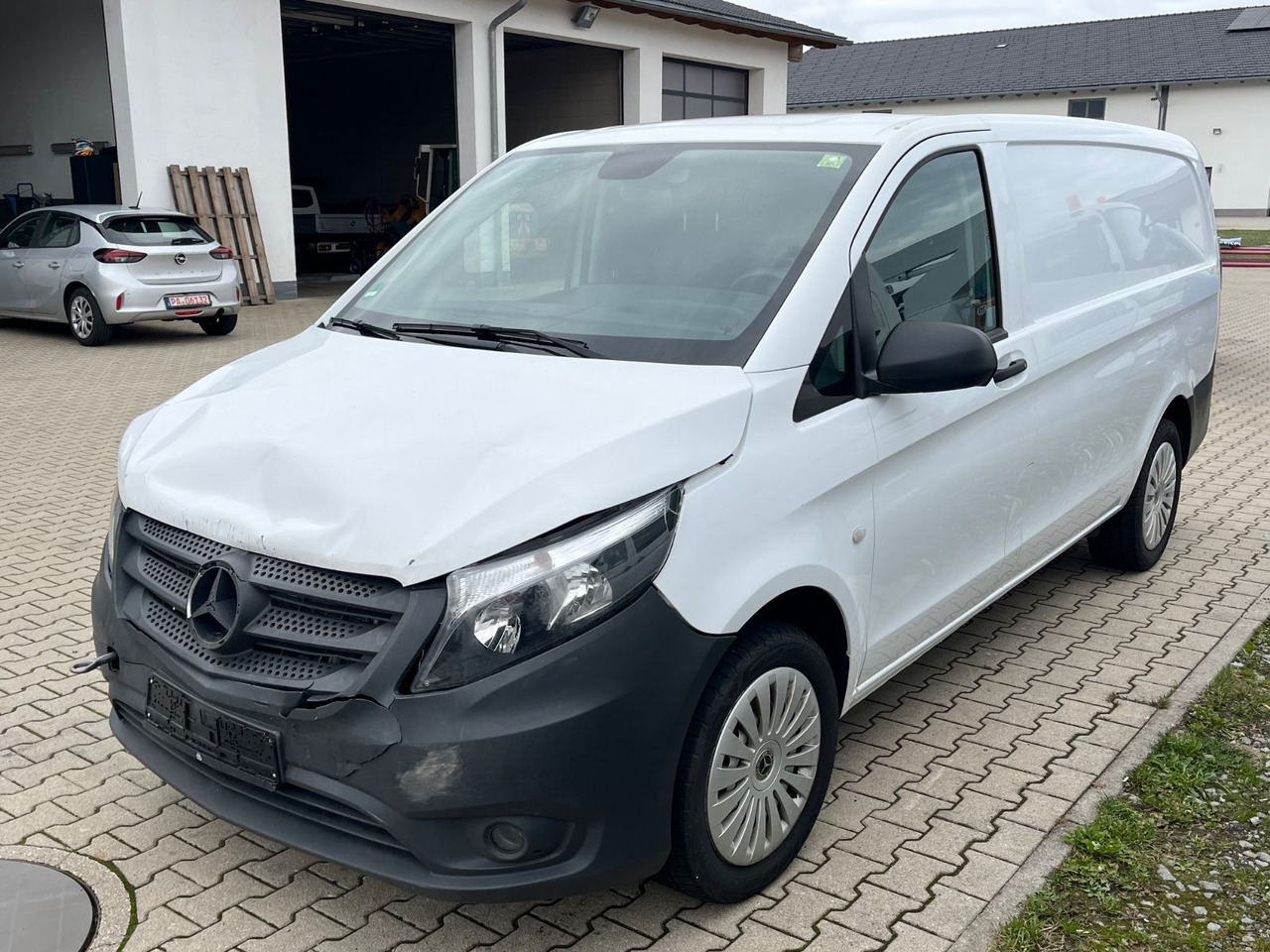 Mercedes-Benz Vito 116CDI 53384KM - Small van: picture 4 Mercedes-Benz Vito 116CDI 53384KM - Small van: picture 4