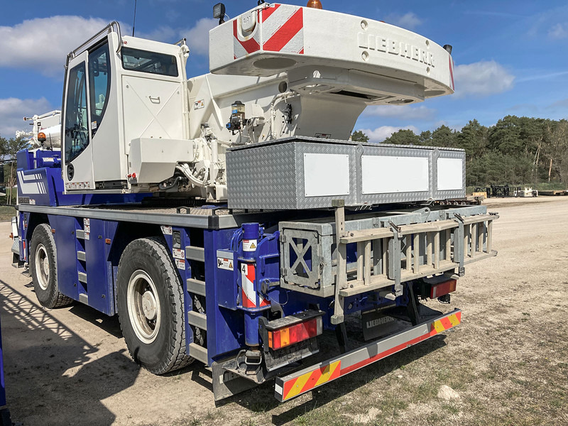 Liebherr LTM 1030-2.1 - Mobile crane: picture 2 Liebherr LTM 1030-2.1 - Mobile crane: picture 2