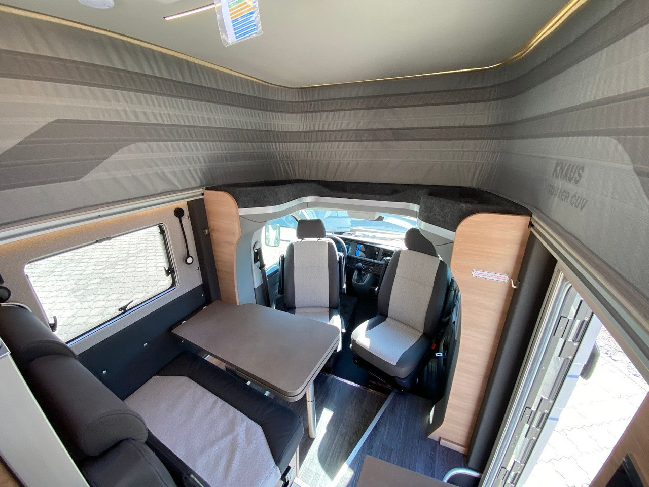 Semi-integrated motorhome Knaus Tourer CUV 500 MQ CUVISION ohne Slide Bett,AHK: picture 10