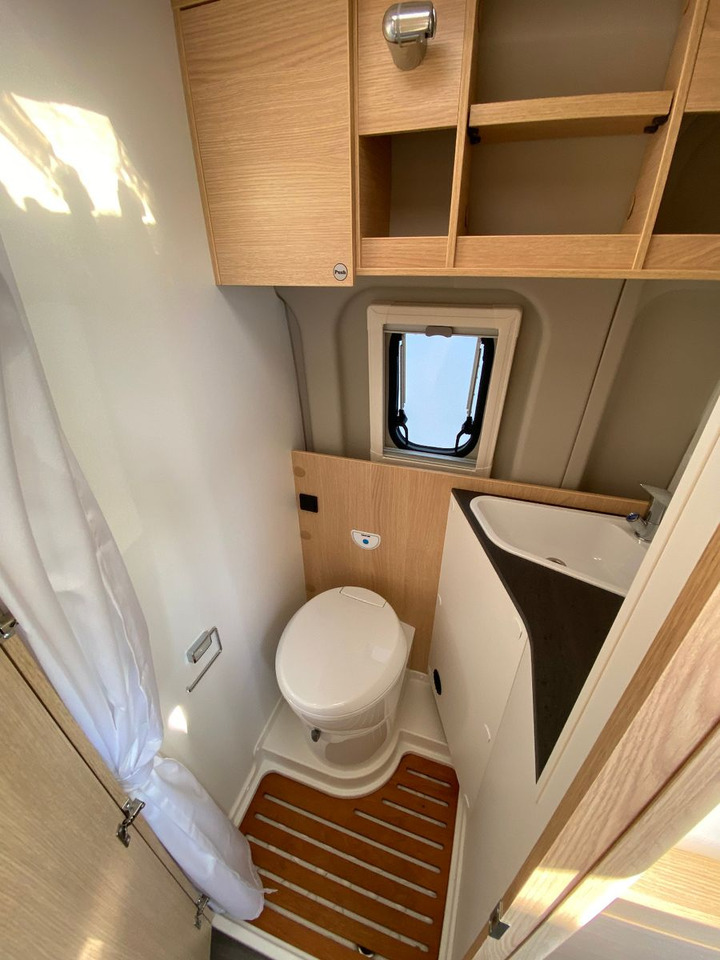 Camper van Sunlight Cliff 640 mit Längsbetten,Modell 25: picture 11
