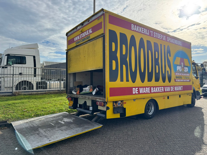 DAF LF 45.180 / Manual / Tail Lift / NL Truck - Box truck: picture 3 DAF LF 45.180 / Manual / Tail Lift / NL Truck - Box truck: picture 3