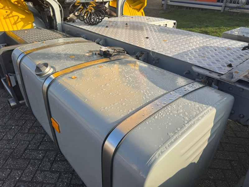 Tractor unit Scania R 380 / HighLine / Opti Cruise / NL Truck: picture 17 Tractor unit Scania R 380 / HighLine / Opti Cruise / NL Truck: picture 17