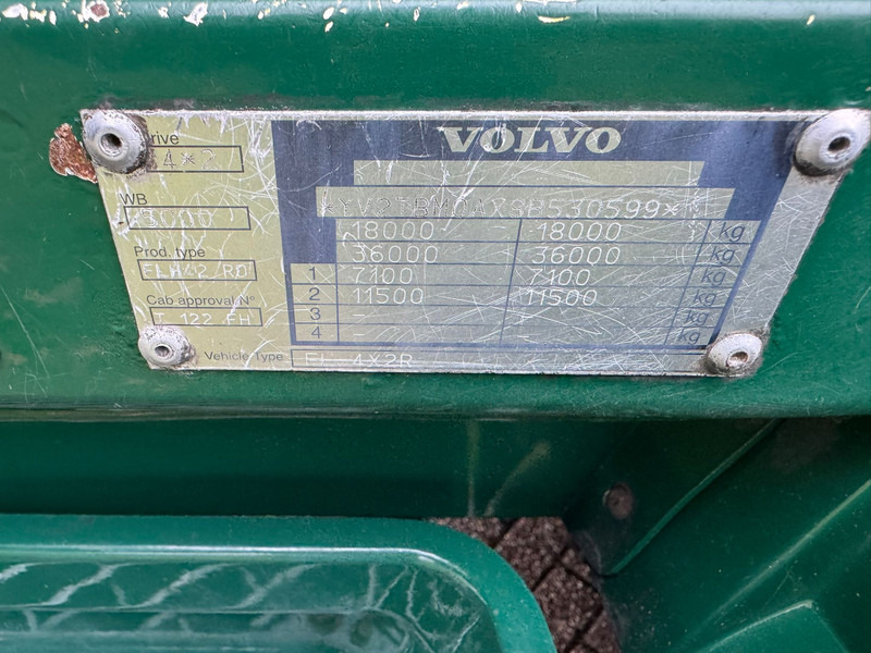 Box truck Volvo FL 240 / 6 Cylinder / 18 Tons / Manual / Tail Lift / TUV:1-2026 / NL Truck: picture 14