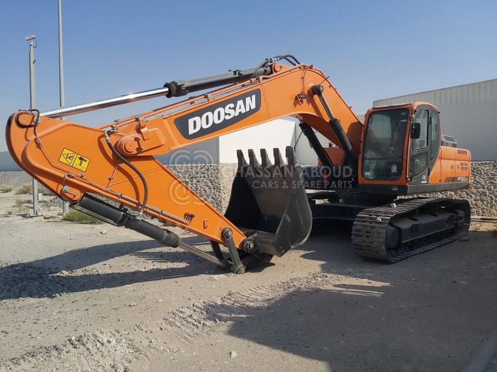 DOOSAN DX300 LCA – CRAWLER EXCAVATOR OPERATING WEIGHT 29.6 TON WITH 1.47 CBM BUCKET (HEAVY DUTY) SHOE 800MM TG MY2022 - Crawler excavator: picture 1 DOOSAN DX300 LCA – CRAWLER EXCAVATOR OPERATING WEIGHT 29.6 TON WITH 1.47 CBM BUCKET (HEAVY DUTY) SHOE 800MM TG MY2022 - Crawler excavator: picture 1