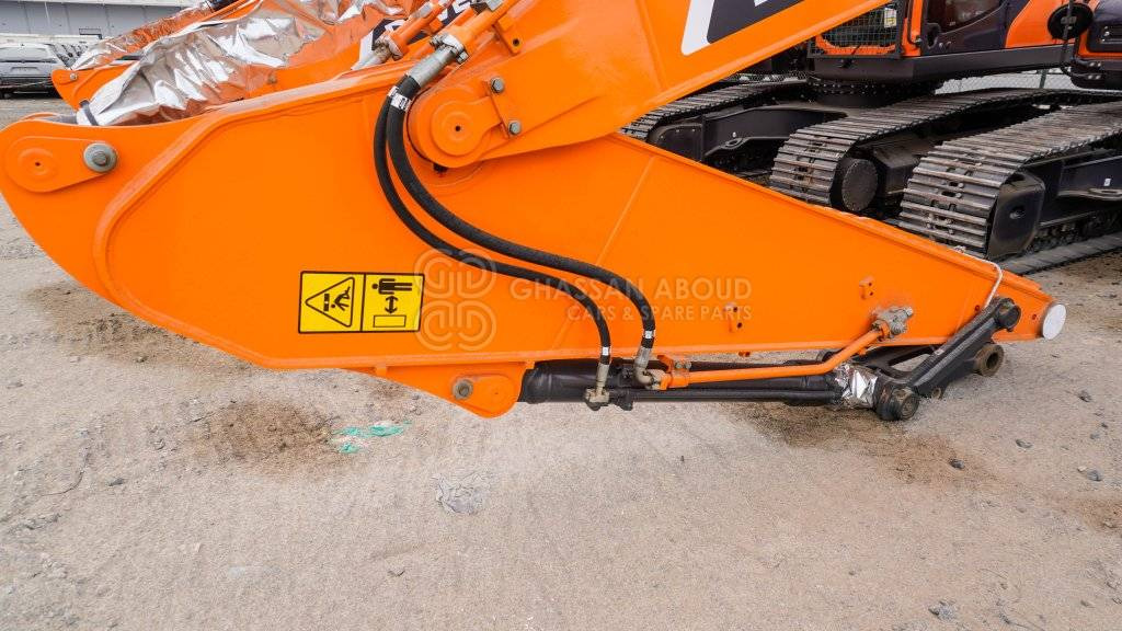Develon DX225LCA-7M Crawler Excavator MY2025 - Crawler excavator: picture 2 Develon DX225LCA-7M Crawler Excavator MY2025 - Crawler excavator: picture 2