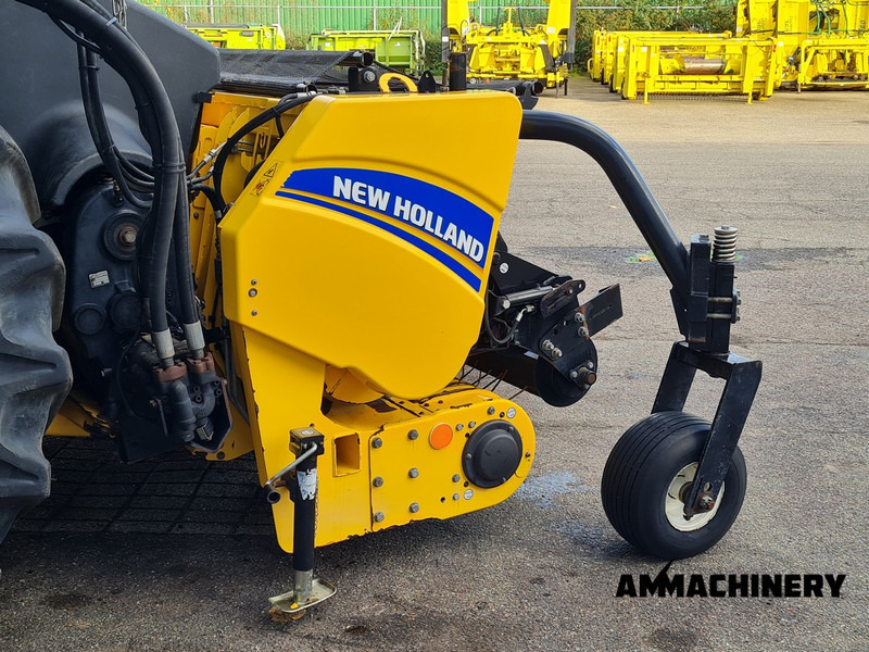 New Holland 300FP pick-up - Attachment for Agricultural machinery: picture 3 New Holland 300FP pick-up - Attachment for Agricultural machinery: picture 3