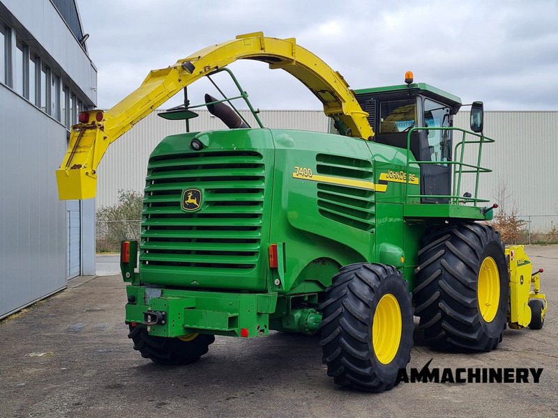 Forage harvester John Deere 7400 forage harvester: picture 18