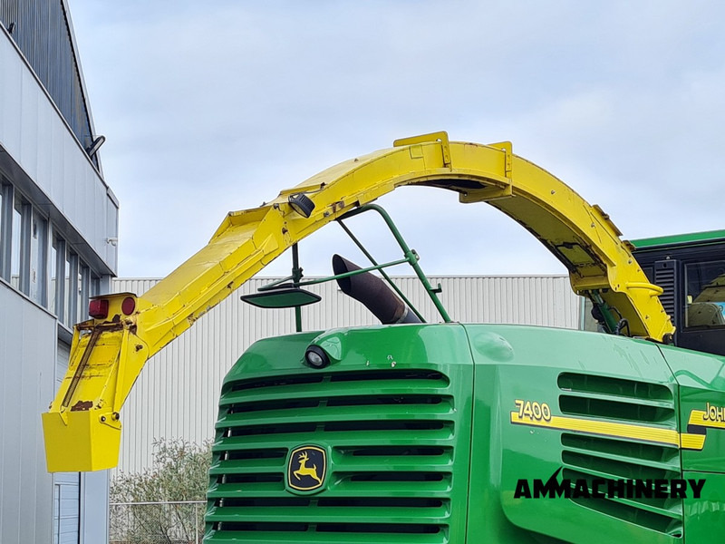 Forage harvester John Deere 7400 forage harvester: picture 19