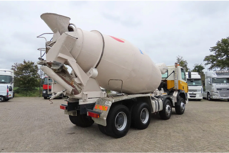 DAF CF 430 8x4, full spring ! Great condition - Concrete mixer truck: picture 5 DAF CF 430 8x4, full spring ! Great condition - Concrete mixer truck: picture 5