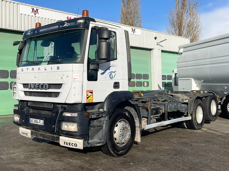 Iveco Stralis 360 6x2 Manual gearbox - Crane truck: picture 1 Iveco Stralis 360 6x2 Manual gearbox - Crane truck: picture 1
