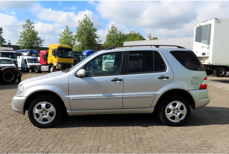 Mercedes-Benz M-Klasse ML ML 270. for export, 5 seats, real leather, Climate - SUV: picture 5 Mercedes-Benz M-Klasse ML ML 270. for export, 5 seats, real leather, Climate - SUV: picture 5