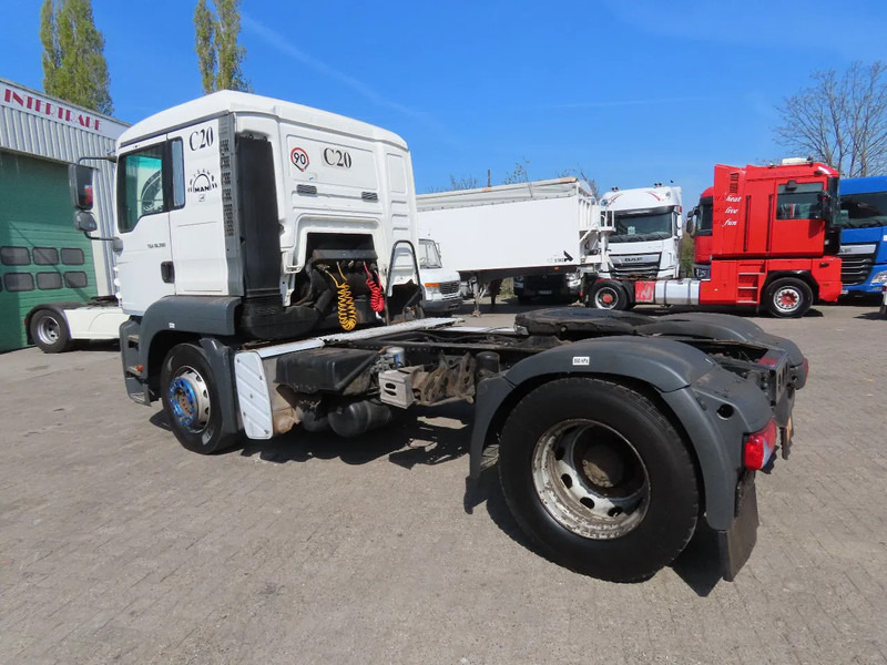 MAN TGA 18.390 Manual - Tractor unit: picture 5 MAN TGA 18.390 Manual - Tractor unit: picture 5