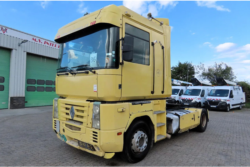 Renault Magnum 480 Mack!! Manual - Tractor unit: picture 2 Renault Magnum 480 Mack!! Manual - Tractor unit: picture 2