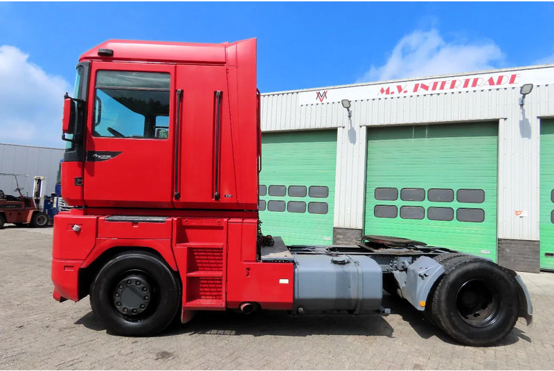 Renault Magnum AE 430 Mack ! Manual pomp ! - Tractor unit: picture 5 Renault Magnum AE 430 Mack ! Manual pomp ! - Tractor unit: picture 5