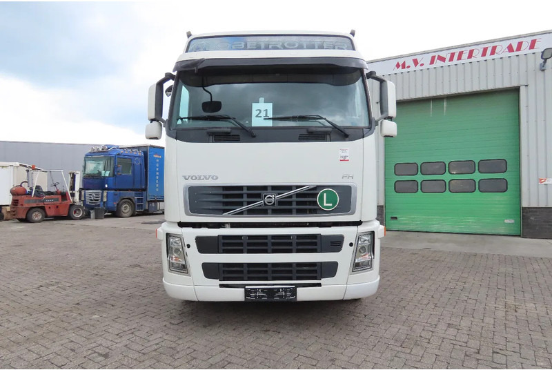 Volvo FH 13.480 - Tractor unit: picture 2 Volvo FH 13.480 - Tractor unit: picture 2