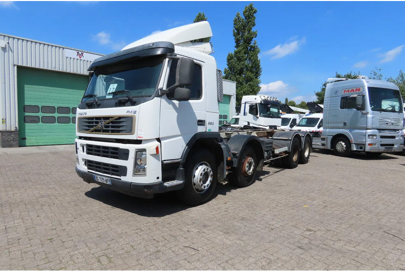 Cab chassis truck Volvo FM 380 8x4 FULL SPRING. 100% condition!: picture 1