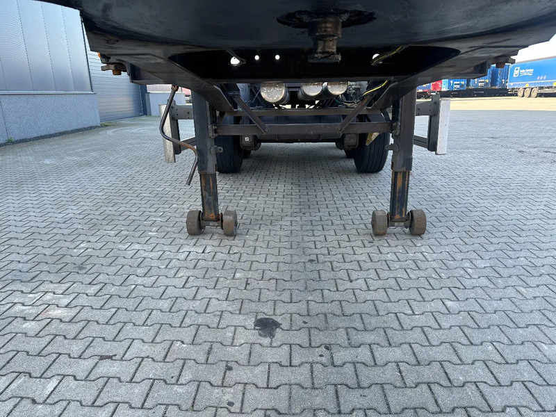 Container transporter/ Swap body semi-trailer Burg 20FT / 20FT SWAP ADR (EX/II, EX/III, FL, AT) Chassis, 3.690kg, SAF INTRADISC, 2x Liftaxle, NL-chassis, APK/ADR: 08-2025: picture 11