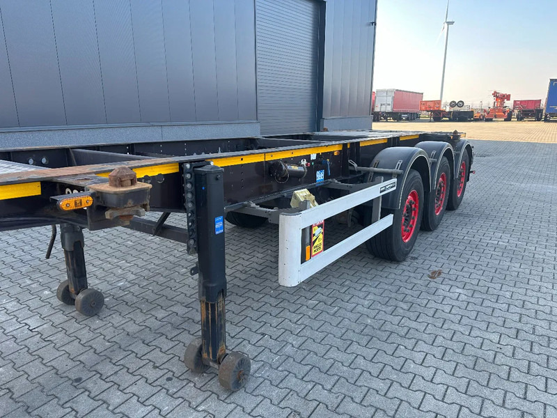 Container transporter/ Swap body semi-trailer Burg 20FT / 20FT SWAP ADR (EX/II, EX/III, FL, AT) Chassis, 3.690kg, SAF INTRADISC, 2x Liftaxle, NL-chassis, APK/ADR: 08-2025: picture 18