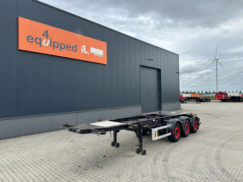 Burg 20FT (SWAP) / 3-axles, 3.400kg, SAF INTRADISC, ADR, 2x LIFTAXLE, NL-chassis - Container transporter/ Swap body semi-trailer: picture 1 Burg 20FT (SWAP) / 3-axles, 3.400kg, SAF INTRADISC, ADR, 2x LIFTAXLE, NL-chassis - Container transporter/ Swap body semi-trailer: picture 1