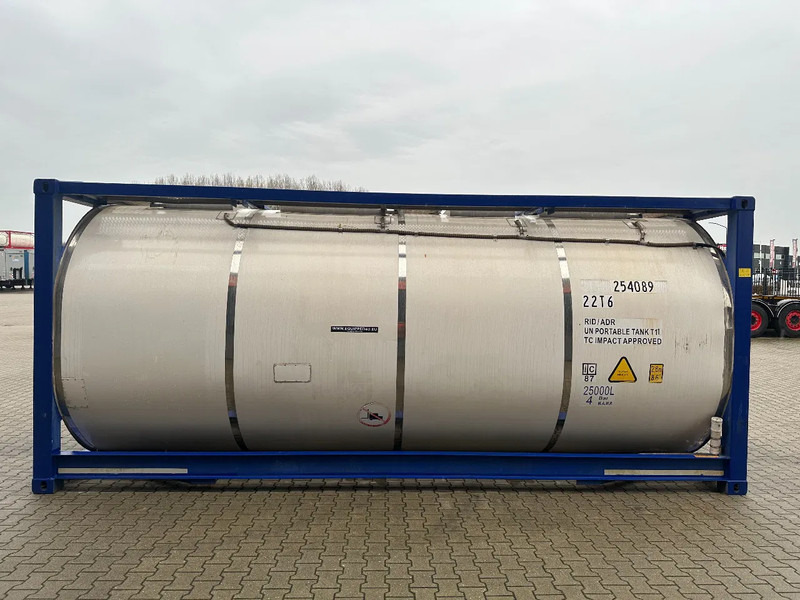 CIMC 20FT ISO, 25.060L / 1-COMP / 3 BAFFELS / T11 / 4 manholes / ADR valid until 10/2027 - Storage tank: picture 3 CIMC 20FT ISO, 25.060L / 1-COMP / 3 BAFFELS / T11 / 4 manholes / ADR valid until 10/2027 - Storage tank: picture 3