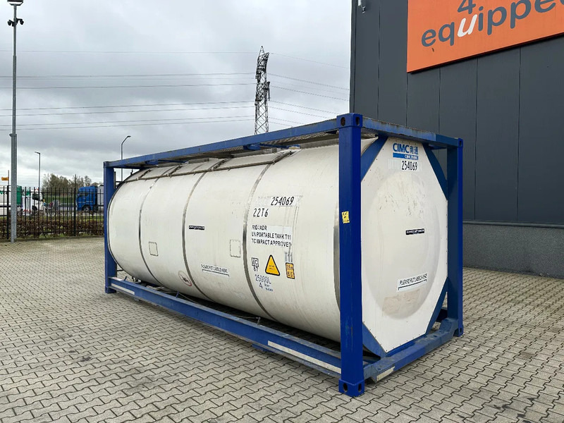 CIMC 20FT ISO, 25.090L / 1-COMP / 3 BAFFELS / T12 / 4 manholes / ADR valid until 06/2027 - Storage tank: picture 4 CIMC 20FT ISO, 25.090L / 1-COMP / 3 BAFFELS / T12 / 4 manholes / ADR valid until 06/2027 - Storage tank: picture 4