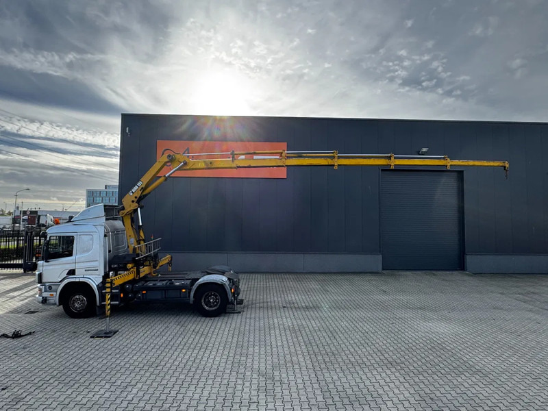 Scania P114-340 + HIAB 19-5 crane + remote / Euro-3 / 3 pedals / NL-truck / APK: 012-2025 - Crane truck: picture 5 Scania P114-340 + HIAB 19-5 crane + remote / Euro-3 / 3 pedals / NL-truck / APK: 012-2025 - Crane truck: picture 5