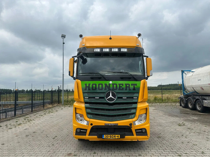 Mercedes-Benz Actros 2748 LS 6x2 BROKEN ENGINE / MOTOR SCHADEN / KAPOTTE MOTOR - Tractor unit: picture 5 Mercedes-Benz Actros 2748 LS 6x2 BROKEN ENGINE / MOTOR SCHADEN / KAPOTTE MOTOR - Tractor unit: picture 5