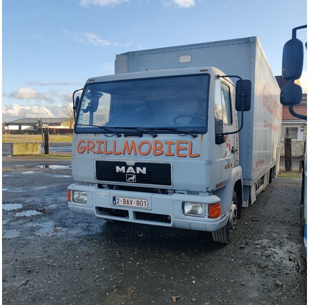 MAN 26.372 - Box truck: picture 3 MAN 26.372 - Box truck: picture 3