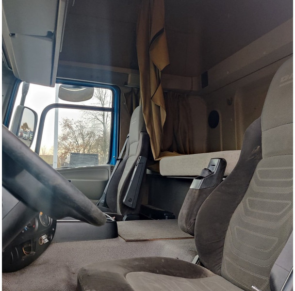Tractor unit DAF CF-85-460: picture 12