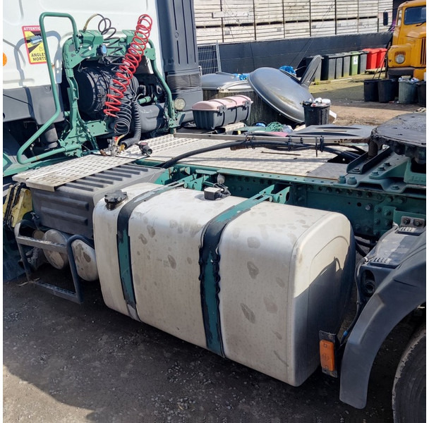 Tractor unit Renault premium: picture 9