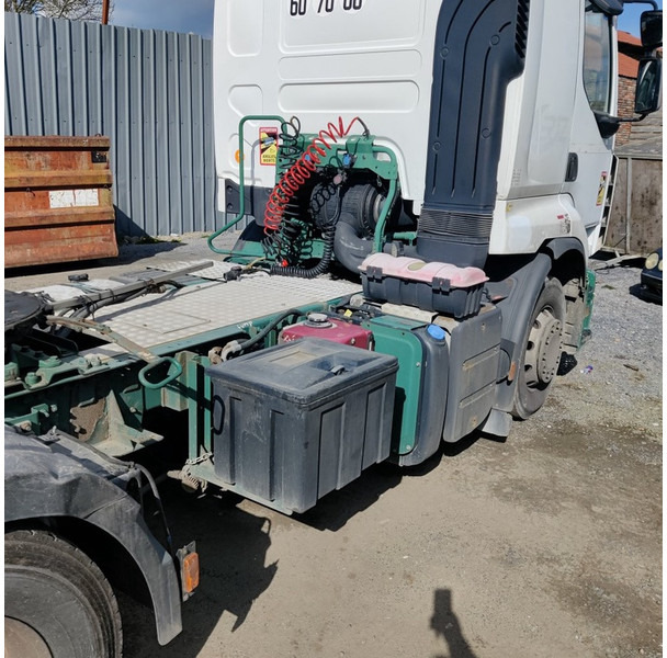 Tractor unit Renault premium: picture 10