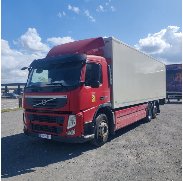 Volvo fm-330 - Box truck: picture 1 Volvo fm-330 - Box truck: picture 1