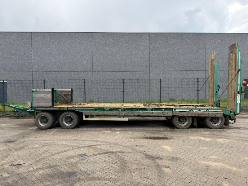 Gheysen en Verpoort R4VA - 41.2 Tons - 4-AS DIEPLADER + RAMPEN - BLADVERING / BLATT / LAMES - Low loader trailer: picture 2 Gheysen en Verpoort R4VA - 41.2 Tons - 4-AS DIEPLADER + RAMPEN - BLADVERING / BLATT / LAMES - Low loader trailer: picture 2