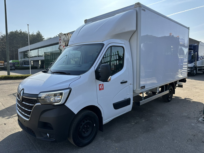 Renault MASTER 2.3 - 163HP - RED EDITION BAKWAGEN + LAADKLEP - 4m30 x 2m20 x 2m20 - CAMERA - NAVI - PACK COMFORT - BELG - Box van: picture 3 Renault MASTER 2.3 - 163HP - RED EDITION BAKWAGEN + LAADKLEP - 4m30 x 2m20 x 2m20 - CAMERA - NAVI - PACK COMFORT - BELG - Box van: picture 3