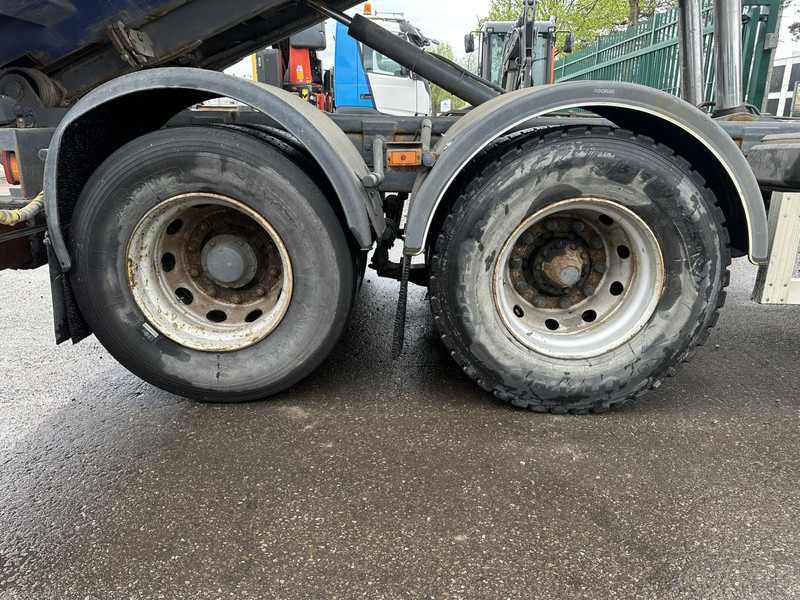 Scania 114G-340 6x2 + KRAN (27.5m) EFFER 430 (11.5T) 4S + JIB 6F 4S + WINCH + RADIO - MANUAL 3+3 / BALLESTAS - Crane truck: picture 5 Scania 114G-340 6x2 + KRAN (27.5m) EFFER 430 (11.5T) 4S + JIB 6F 4S + WINCH + RADIO - MANUAL 3+3 / BALLESTAS - Crane truck: picture 5