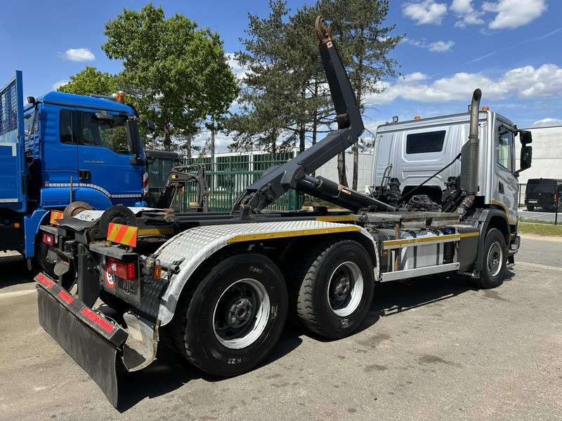 Scania G450 XT 6X4 AJK HAAKSYSTEEM 20T - 5760mm - WB 3m90 - HUB REDUCTION / STEEL SUSPENSION - EURO 6 - BE TRUCK - Hook lift truck: picture 5 Scania G450 XT 6X4 AJK HAAKSYSTEEM 20T - 5760mm - WB 3m90 - HUB REDUCTION / STEEL SUSPENSION - EURO 6 - BE TRUCK - Hook lift truck: picture 5
