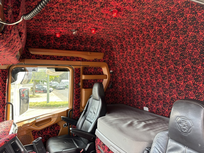 Tractor unit Scania R500 6x2 BOOGIE RETARDER - FULL AIR - *SHOWTRUCK* BULLBAR / INTERIOR STYLING / SOUND SYSTEM - ....: picture 10