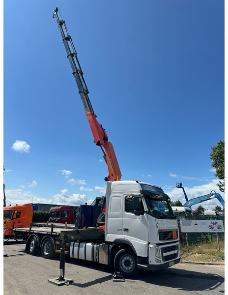 Volvo FH 500 6X2 PRITSCHE + KRAN PALFINGER PK50002 E 6x - RETARDER - PLATFORM 6m20 - TWISTLOCKS 20' - 561.000km - EURO 5 - Dropside/ Flatbed truck, Crane truck: picture 3 Volvo FH 500 6X2 PRITSCHE + KRAN PALFINGER PK50002 E 6x - RETARDER - PLATFORM 6m20 - TWISTLOCKS 20' - 561.000km - EURO 5 - Dropside/ Flatbed truck, Crane truck: picture 3