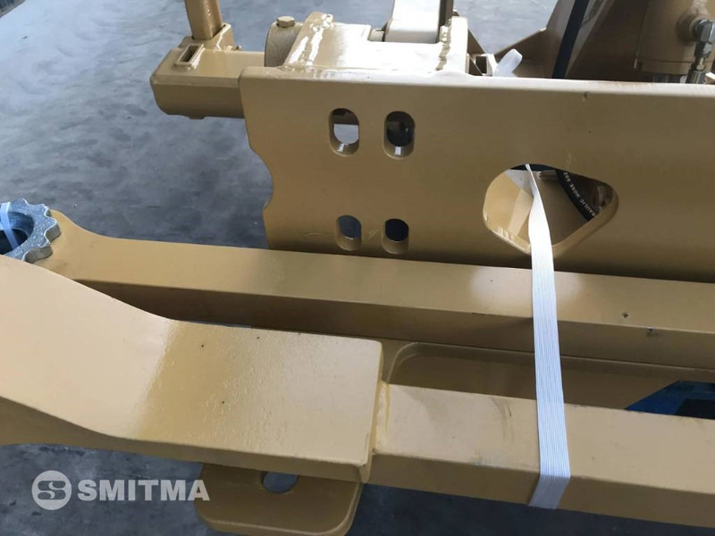 Cat 160H - Attachment for Construction machinery: picture 4 Cat 160H - Attachment for Construction machinery: picture 4
