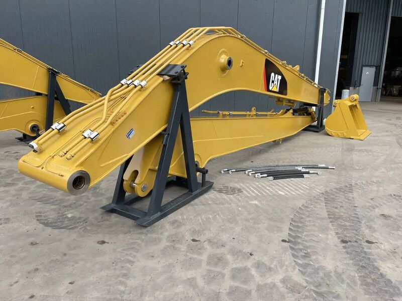Cat 320GC 15m Set Long Reach Equipment - Attachment for Construction machinery: picture 3 Cat 320GC 15m Set Long Reach Equipment - Attachment for Construction machinery: picture 3