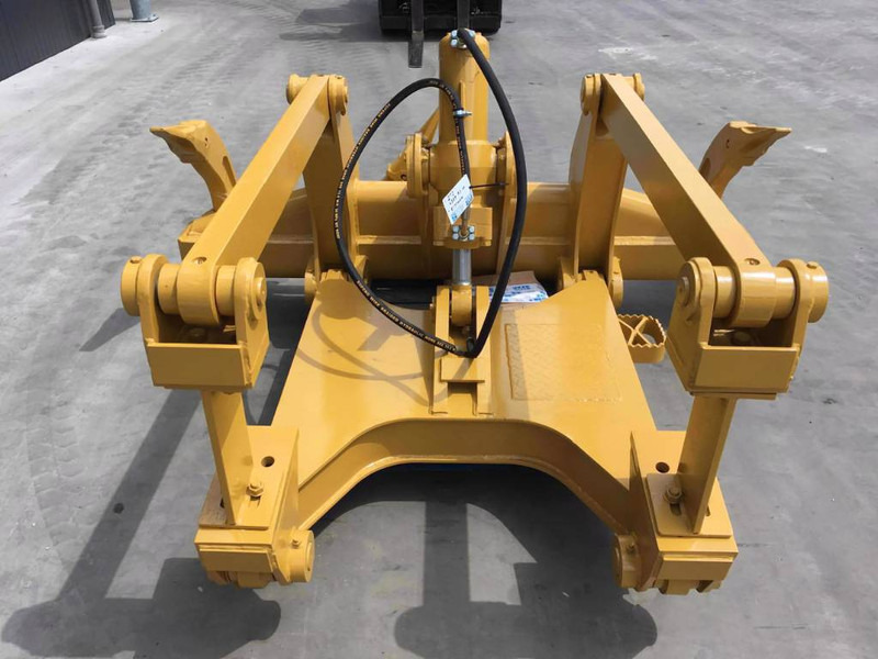 Cat D6T - Attachment for Construction machinery: picture 3 Cat D6T - Attachment for Construction machinery: picture 3