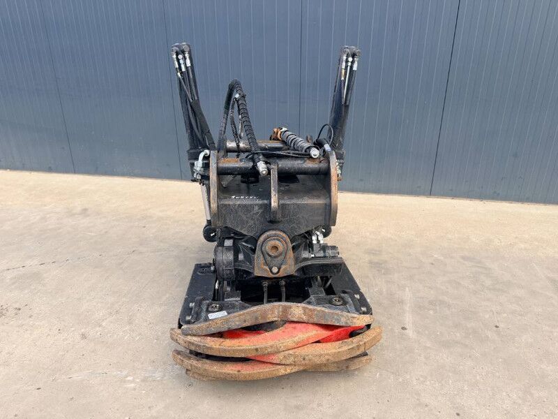 Cat TRS23 - S70 - Attachment for Construction machinery: picture 2 Cat TRS23 - S70 - Attachment for Construction machinery: picture 2