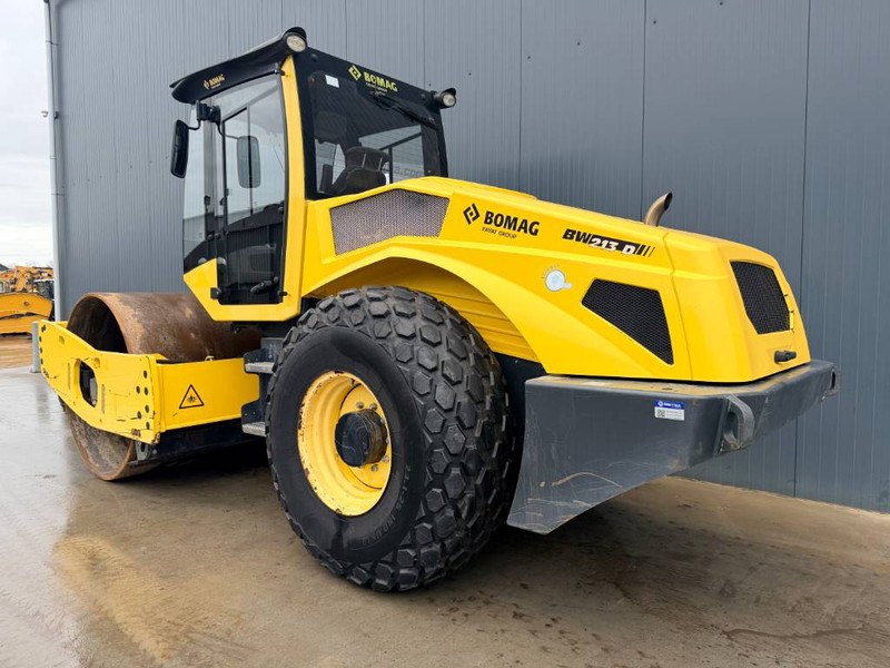 Bomag BW213D-5 - Roller: picture 2 Bomag BW213D-5 - Roller: picture 2