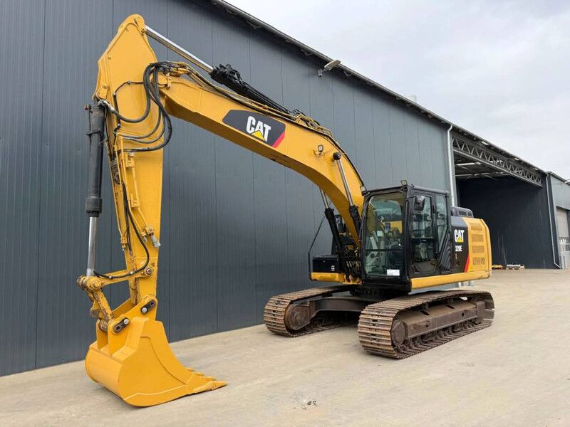 Cat 320E L - Crawler excavator: picture 1 Cat 320E L - Crawler excavator: picture 1