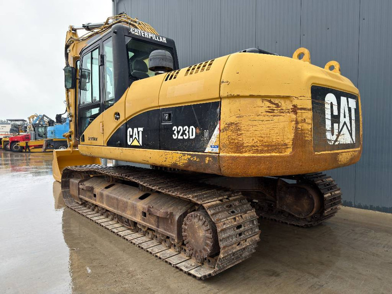 Cat 323D LN - Crawler excavator: picture 3 Cat 323D LN - Crawler excavator: picture 3